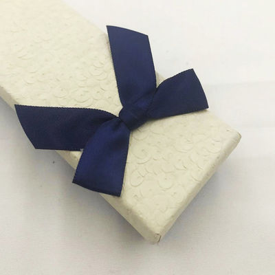 Custom Necklaces Bracelet Jewelry Packaging Boxes Magnetic Closure Cardboard